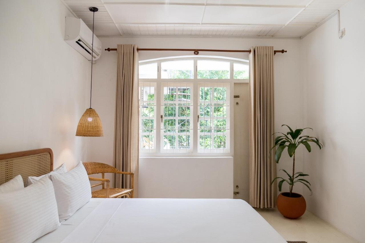Srilax Bed & Breakfast *